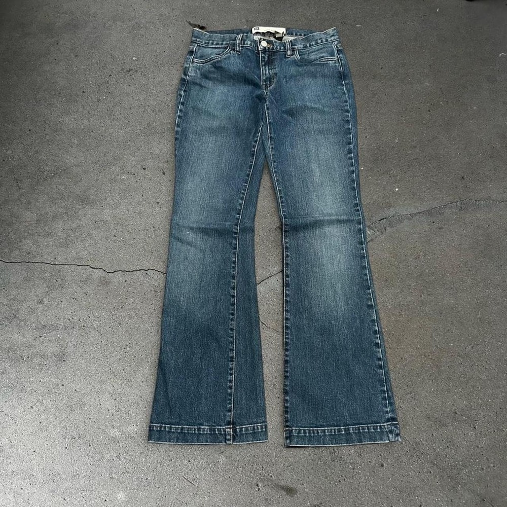 Women's Y2K GAP low rise bootcut long and lean jeans Size 6r